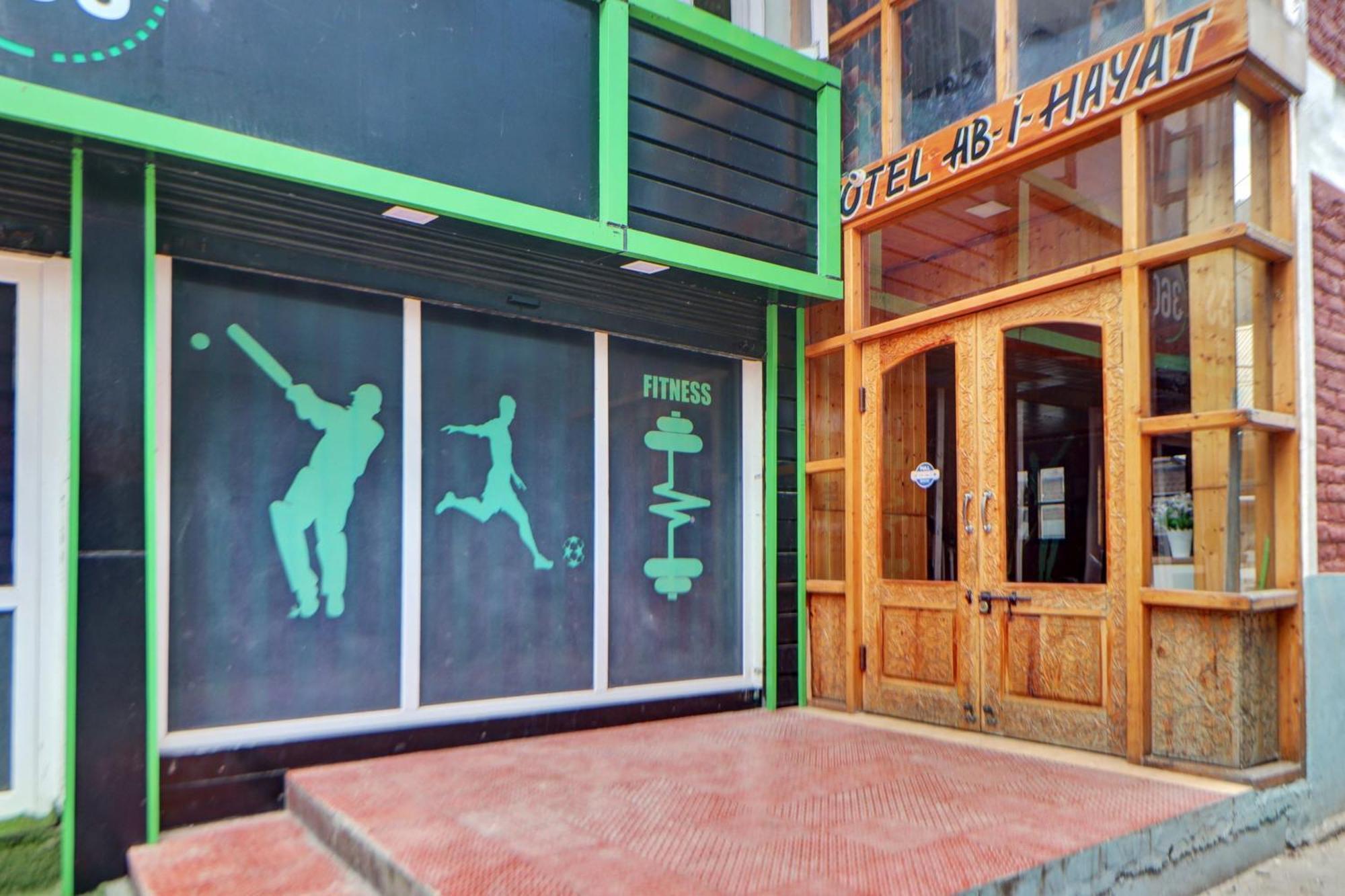 Hotel Ab-i-Hayat Srīnagar Dış mekan fotoğraf