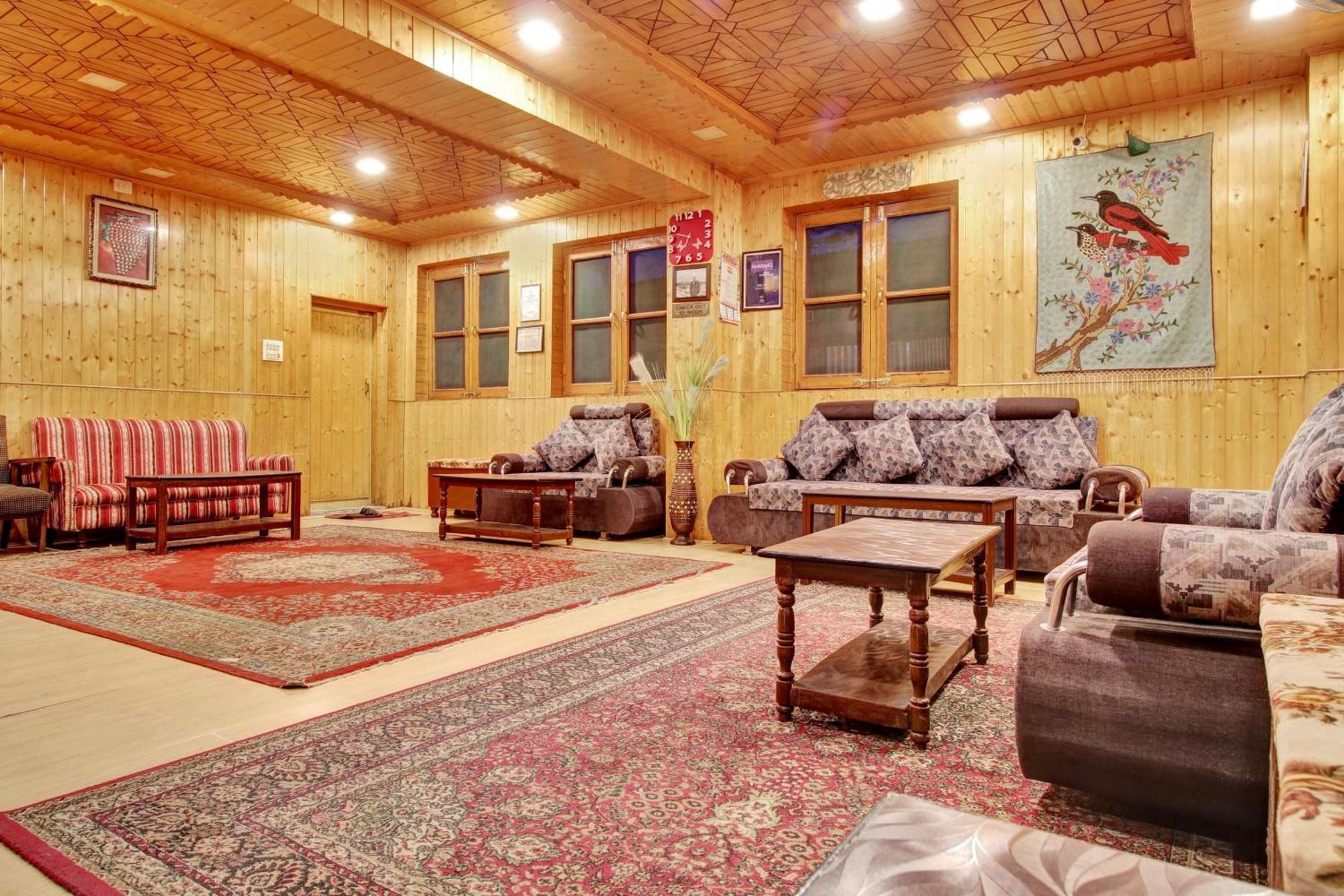 Hotel Ab-i-Hayat Srīnagar Dış mekan fotoğraf